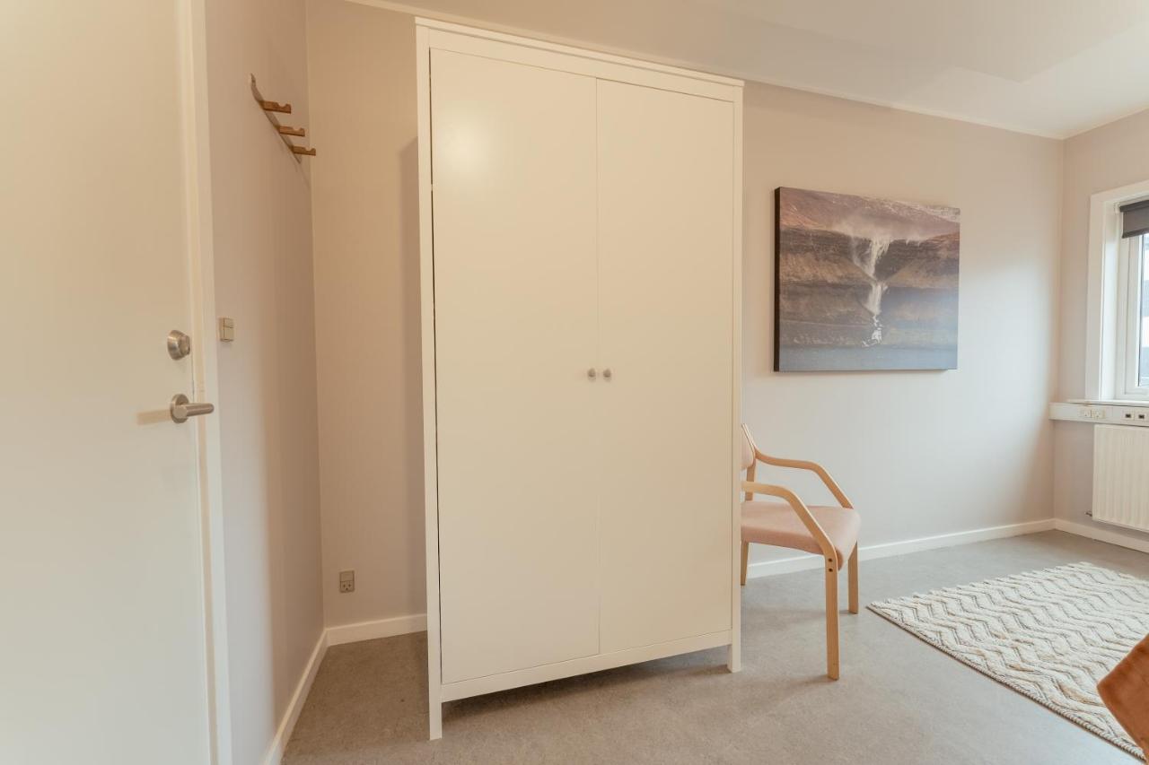 Torsgota Guesthouse - In The Heart Of Torshavn Exterior photo