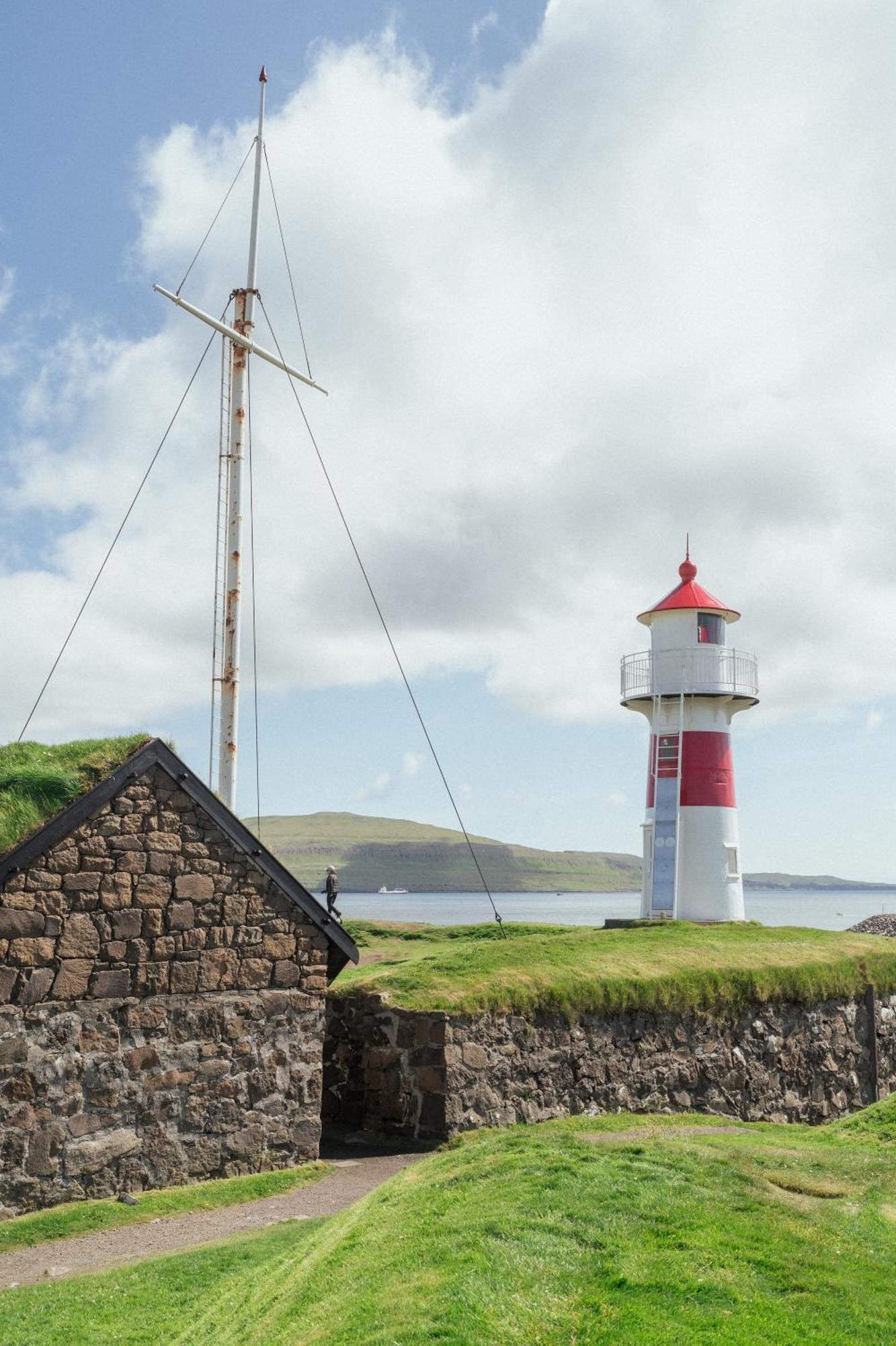 Torsgota Guesthouse - In The Heart Of Torshavn Exterior photo